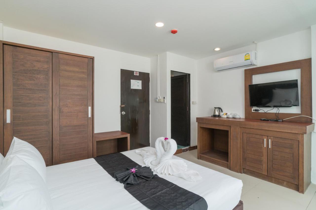 Destinaation Patong Boutique Hotel By The Sea Dış mekan fotoğraf